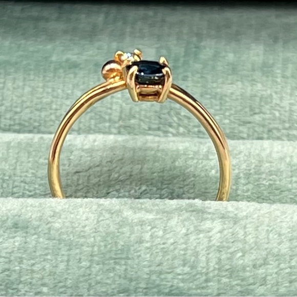 14k Yellow Gold, Dark Blue Round Sapphire, & Round Diamond, Ring, Size 6. - Picture 5 of 12